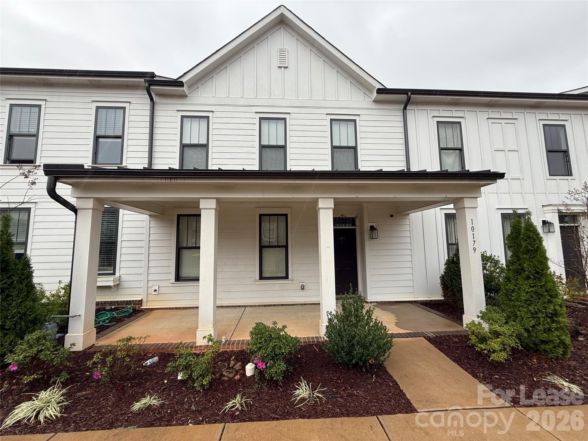 10179 Meeting House Drive Property Photo 1