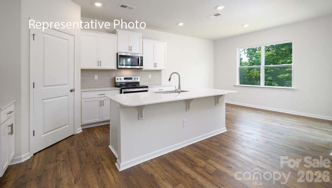 2840 Frances View Lane Property Photo 6