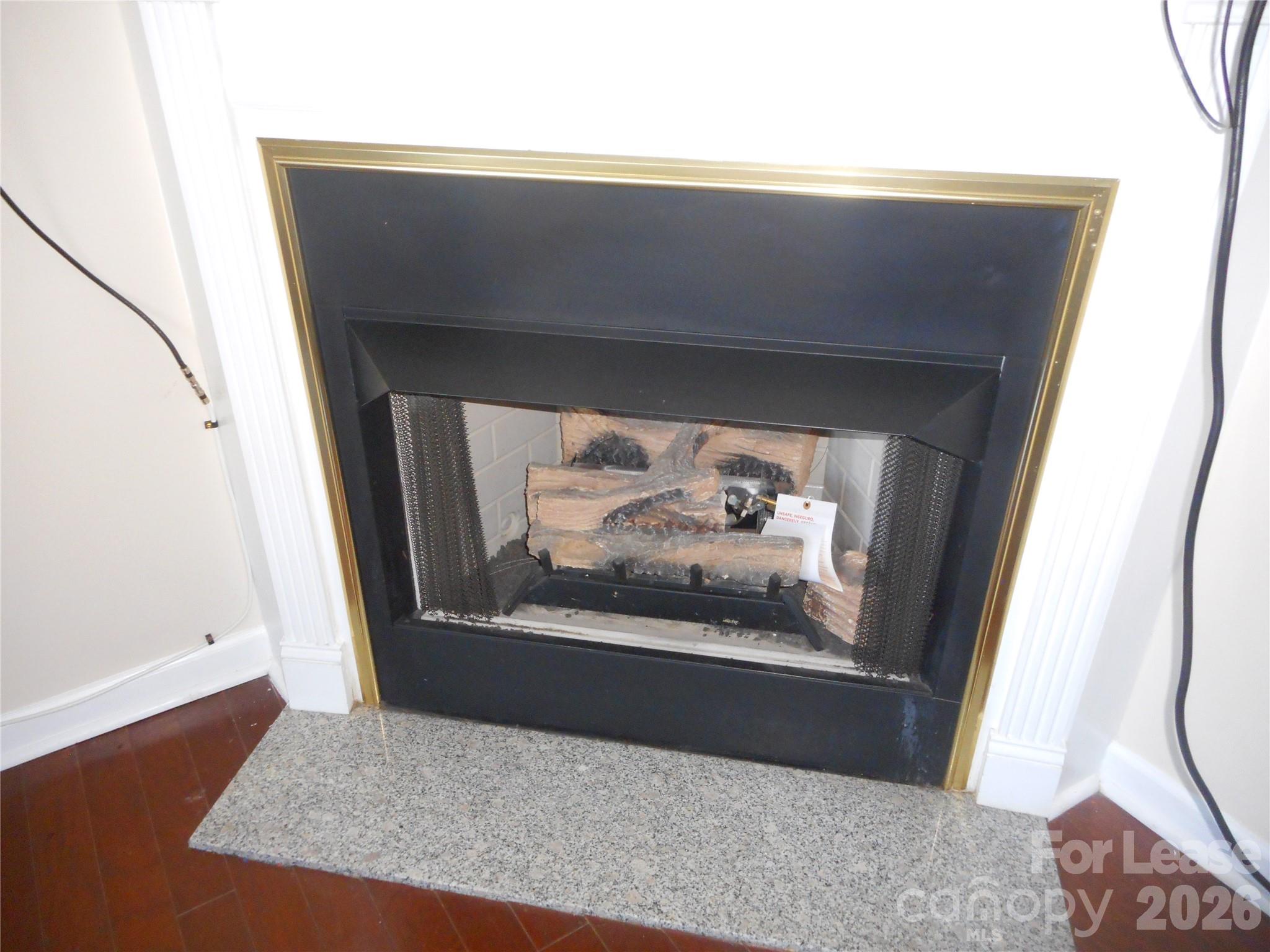 1726 Forest Side Lane Property Photo 8