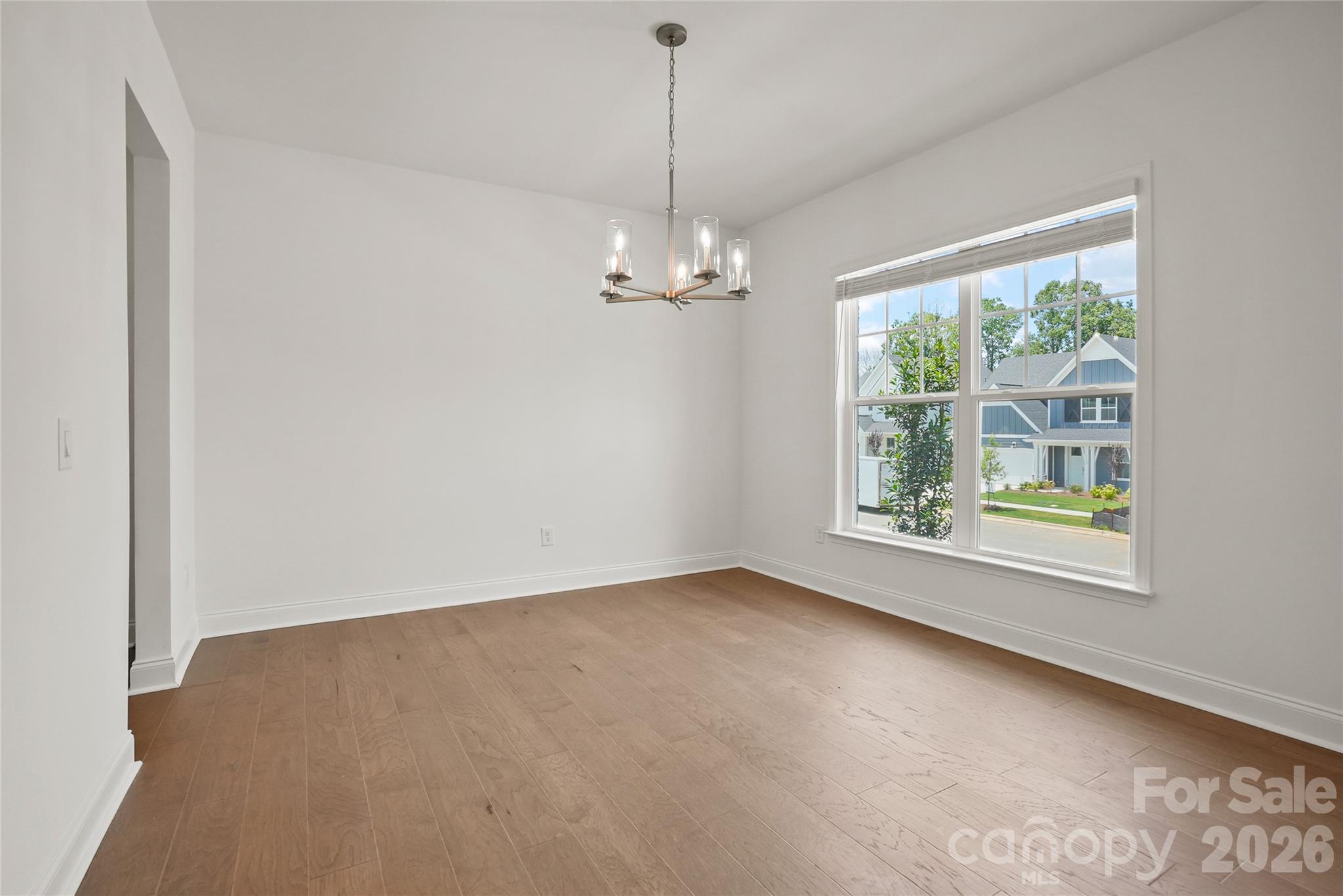 9244 Moss Plantation Avenue Property Photo 4