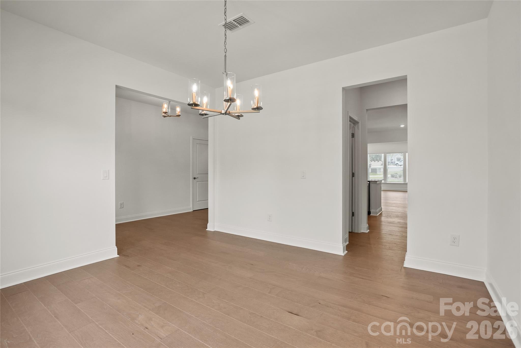 9244 Moss Plantation Avenue Property Photo 5