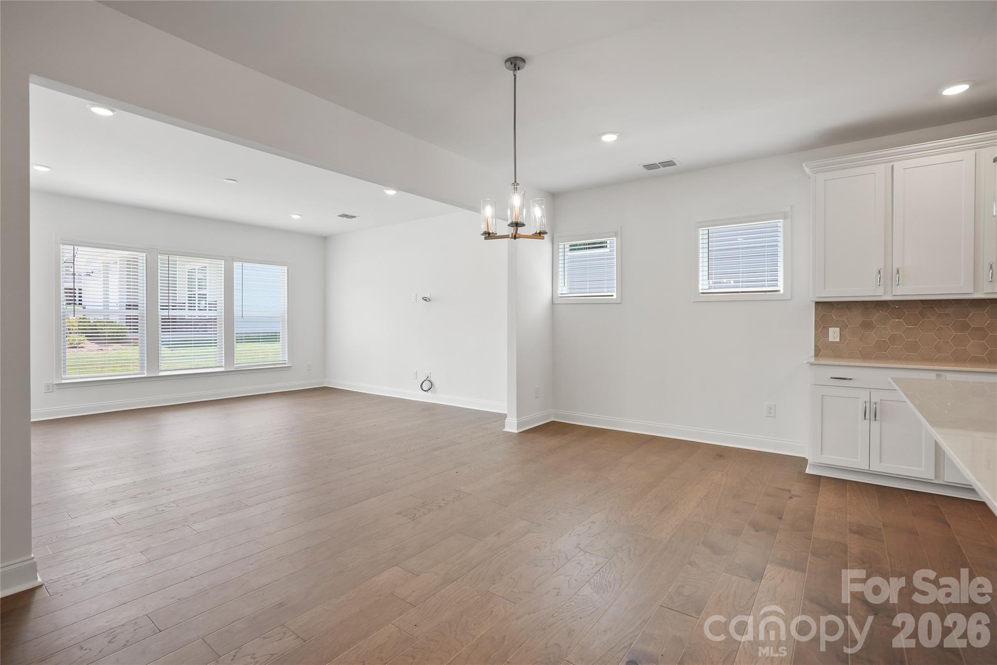 9244 Moss Plantation Avenue Property Photo 13