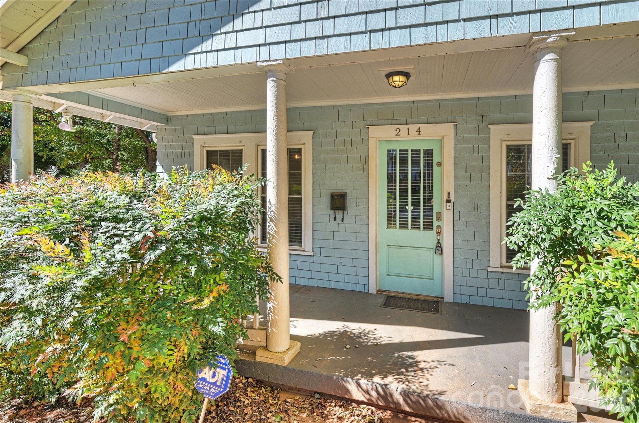 214 Lima Avenue Property Photo 3