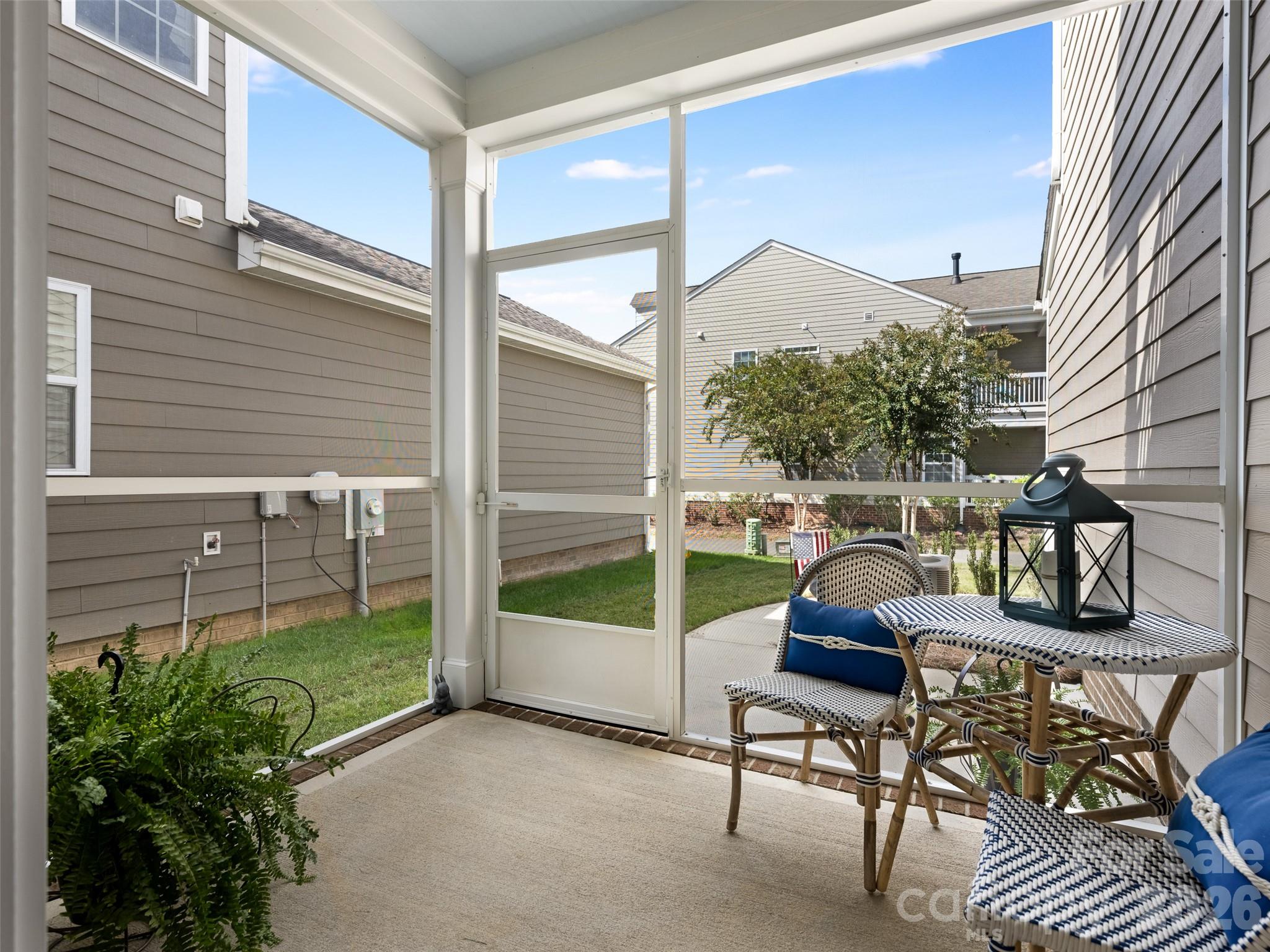 9218 Creekside Park Road Property Photo 12