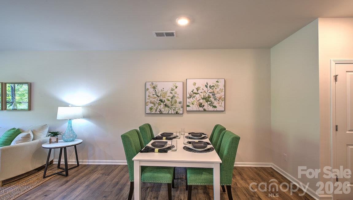 248 Lauren Lane Property Photo 7