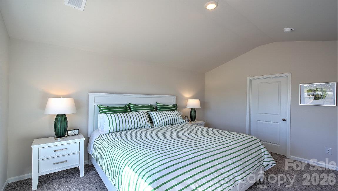 248 Lauren Lane Property Photo 14