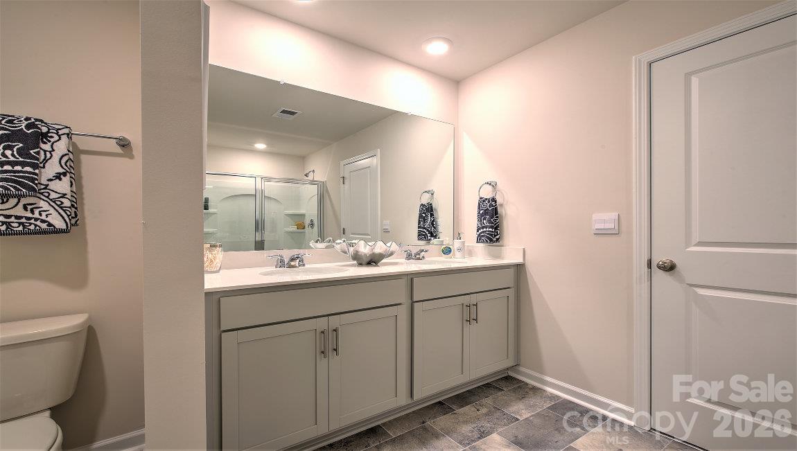 248 Lauren Lane Property Photo 22