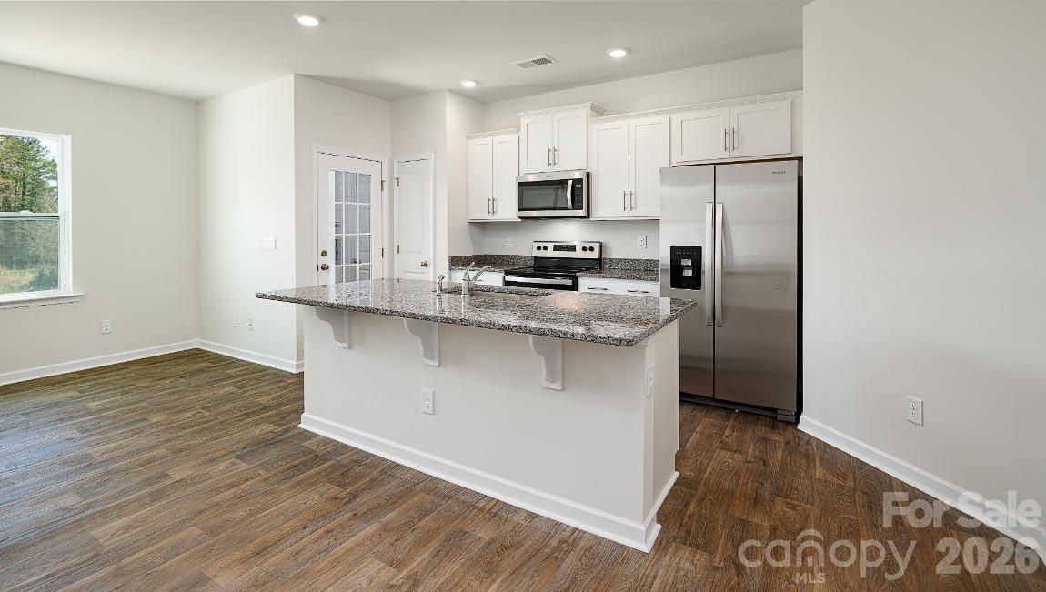 242 Lauren Lane Property Photo 2
