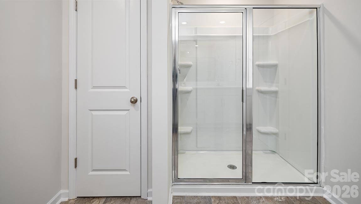 242 Lauren Lane Property Photo 17