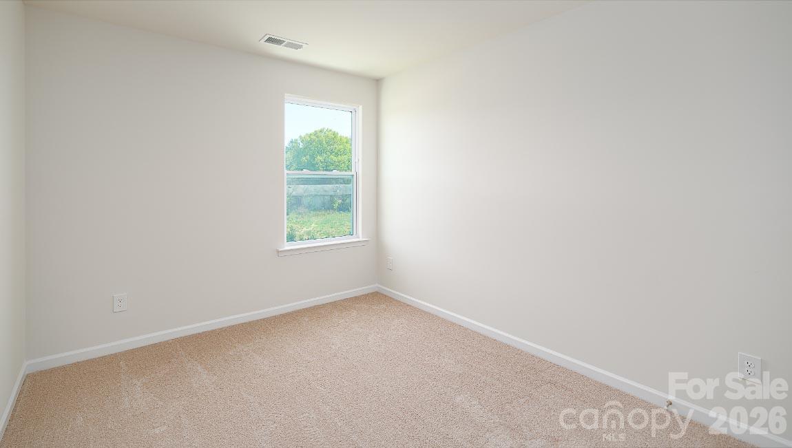 242 Lauren Lane Property Photo 18