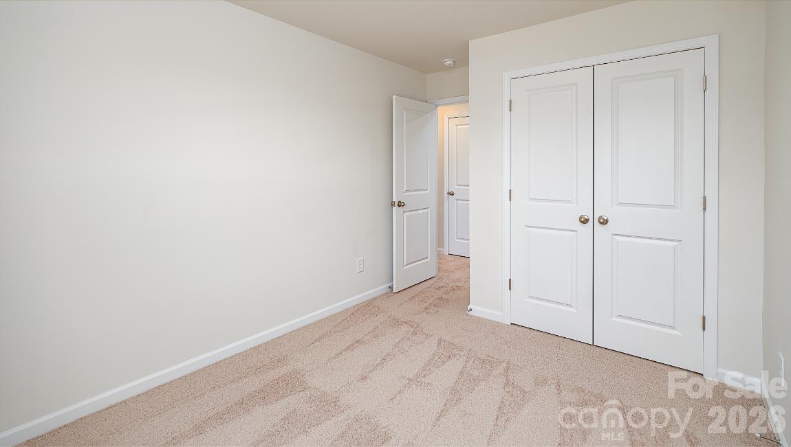 242 Lauren Lane Property Photo 21