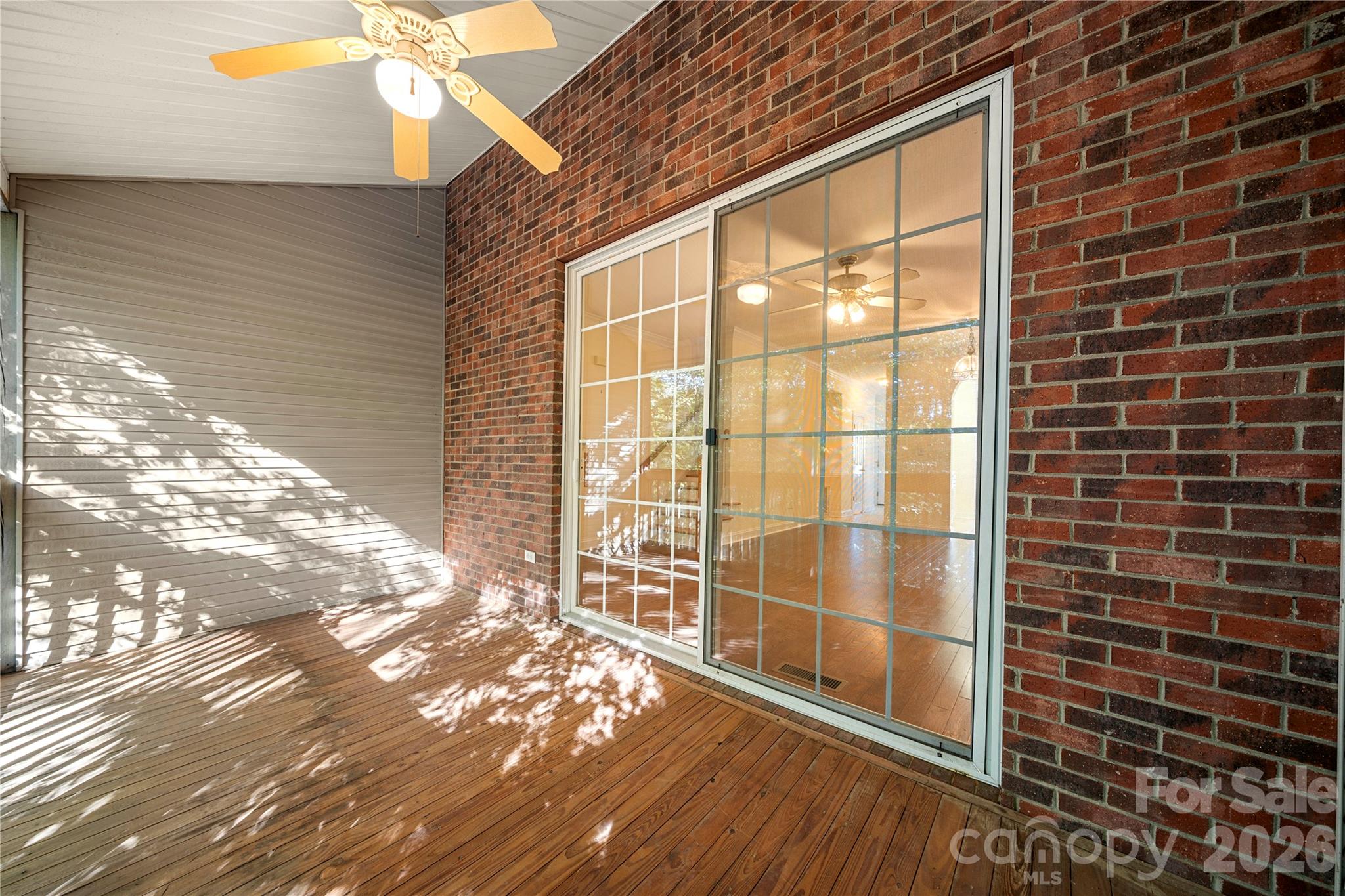 1271 Charlotte Avenue Property Photo 21