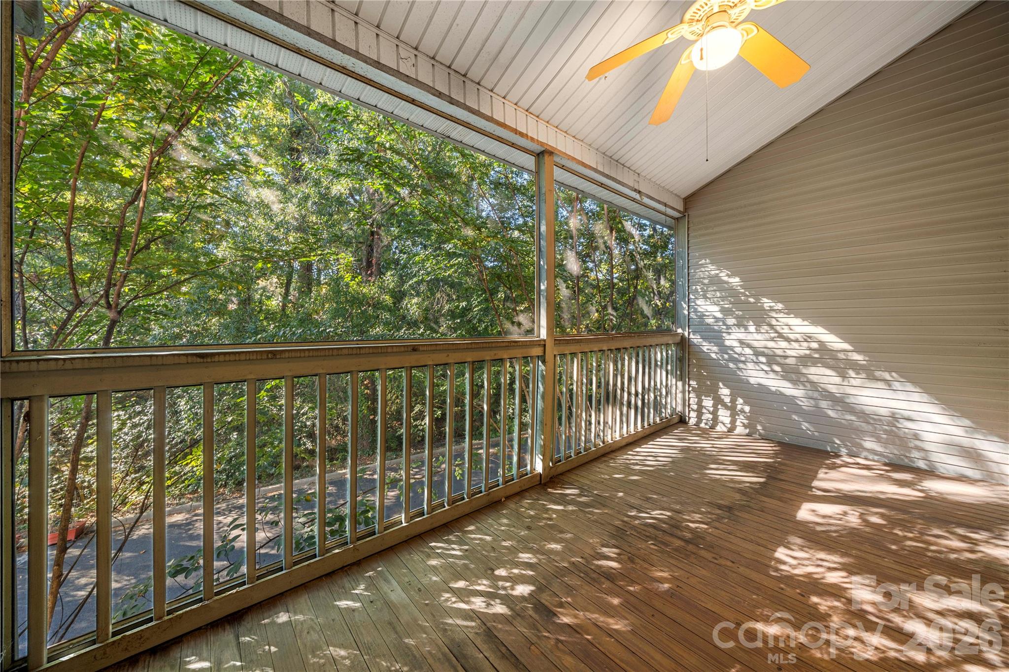 1271 Charlotte Avenue Property Photo 22