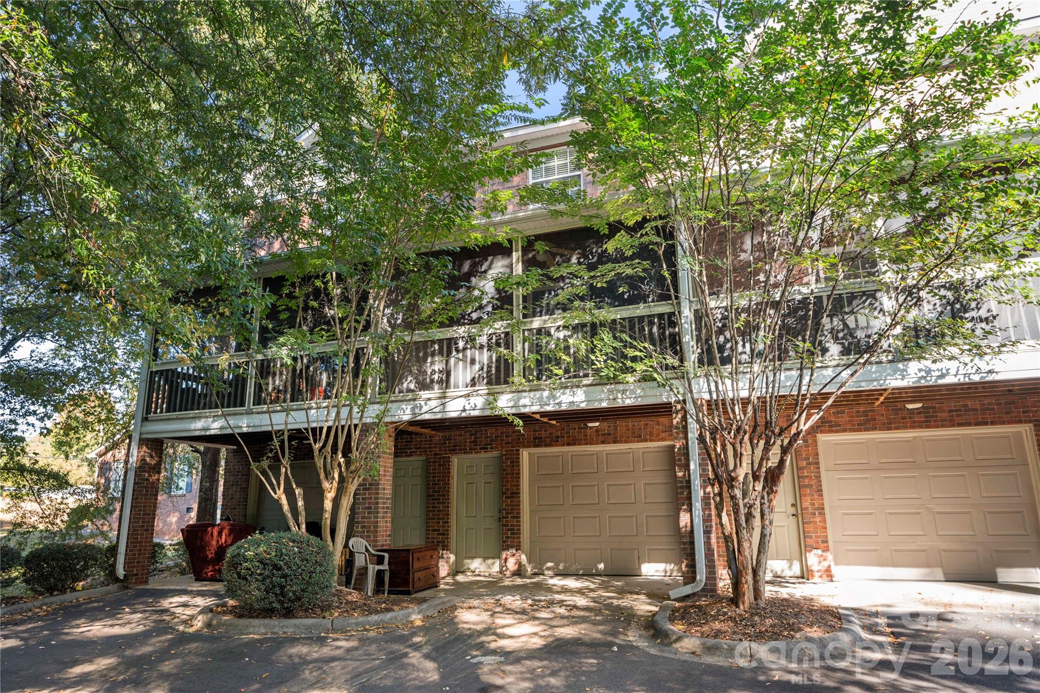 1271 Charlotte Avenue Property Photo 24