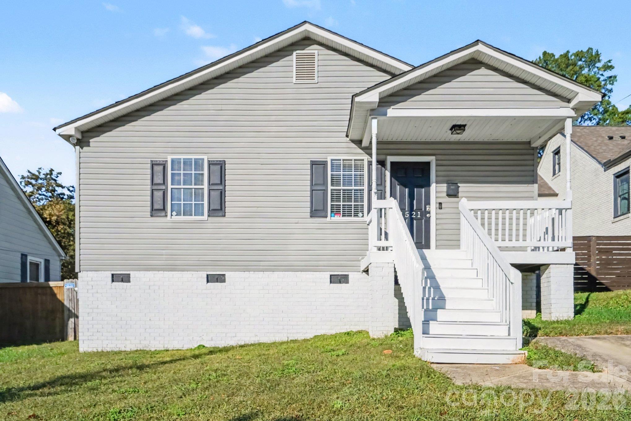 1521 Sumter Avenue Property Photo 1