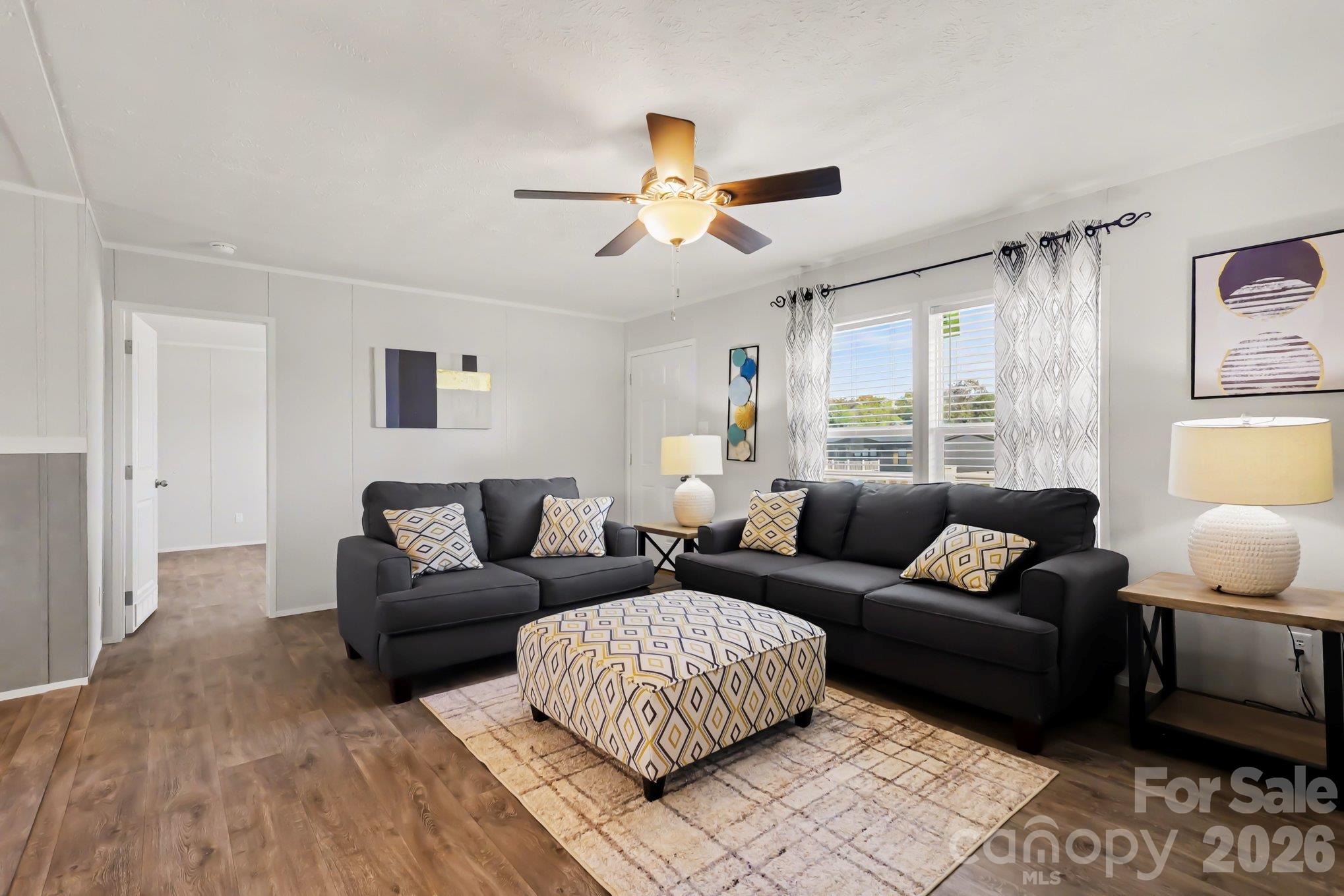 806 Eagleview Lane Property Photo 10