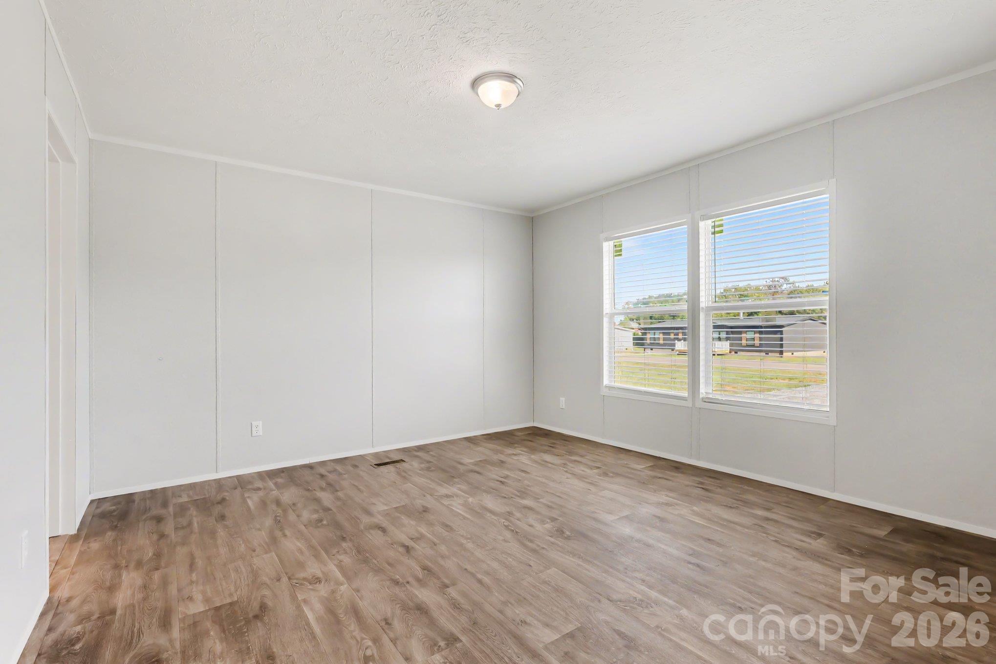 806 Eagleview Lane Property Photo 15