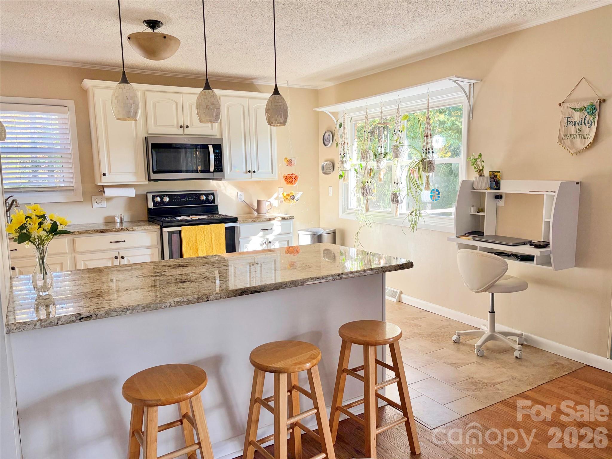 430 Carters Ridge Road Property Photo 6