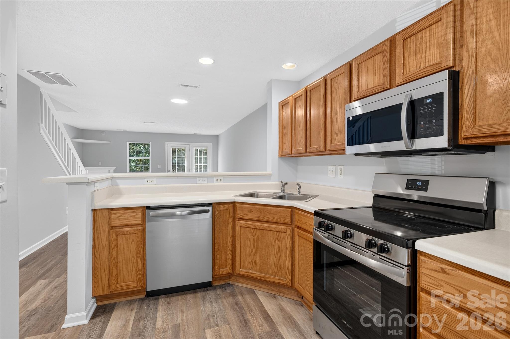 11578 Briddle Hall Court Property Photo 3