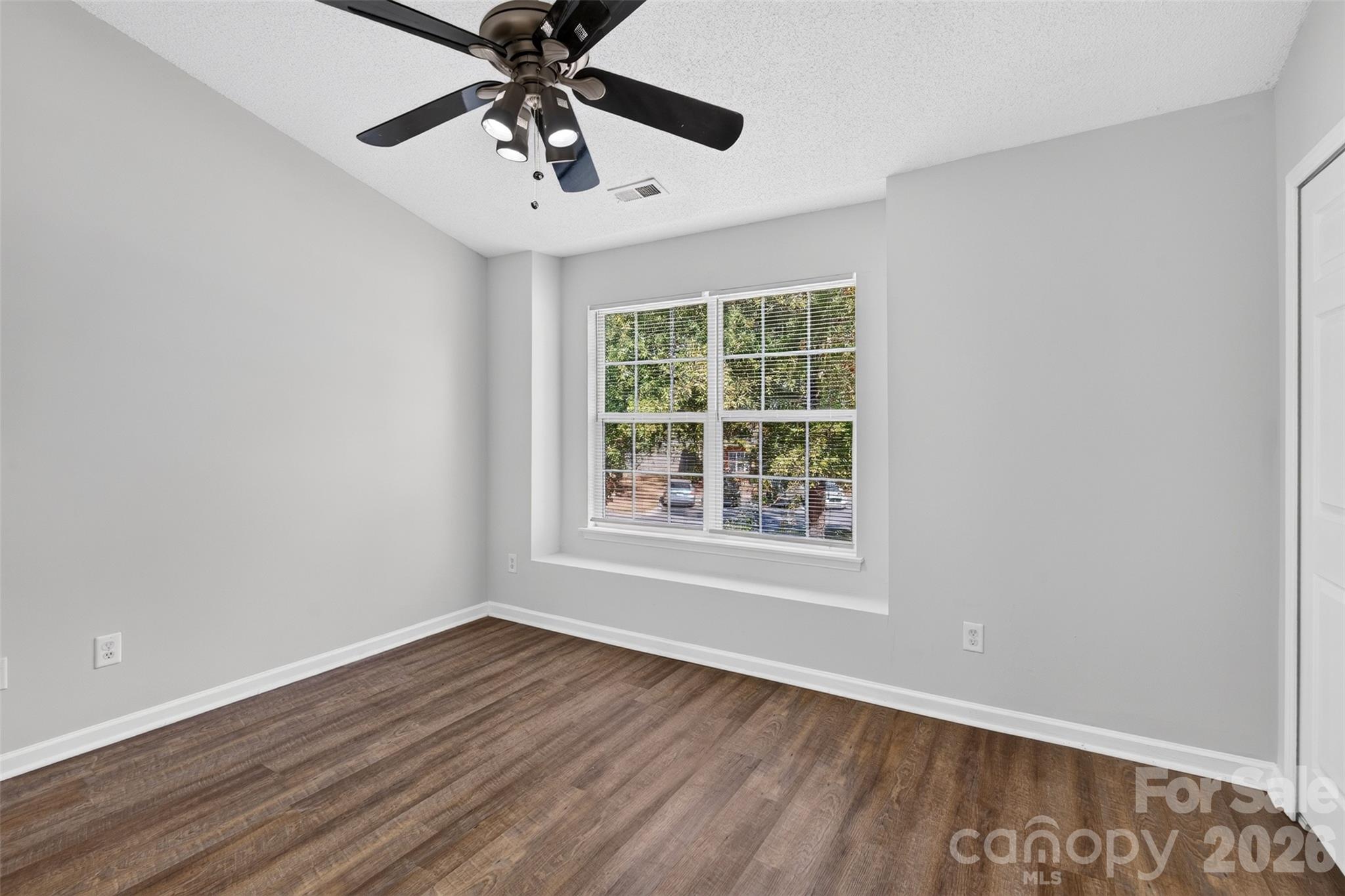 11578 Briddle Hall Court Property Photo 10