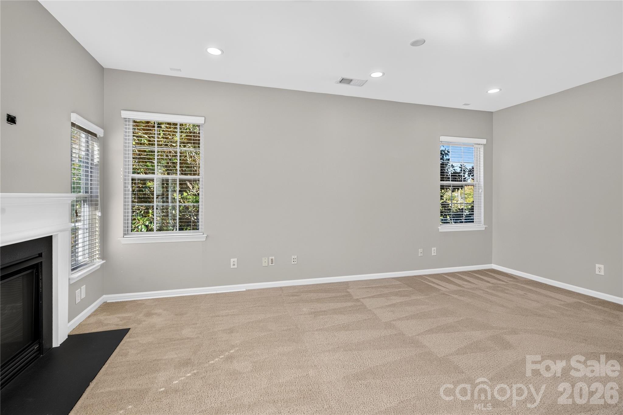 2053 Cambridge Beltway Drive Property Photo 7