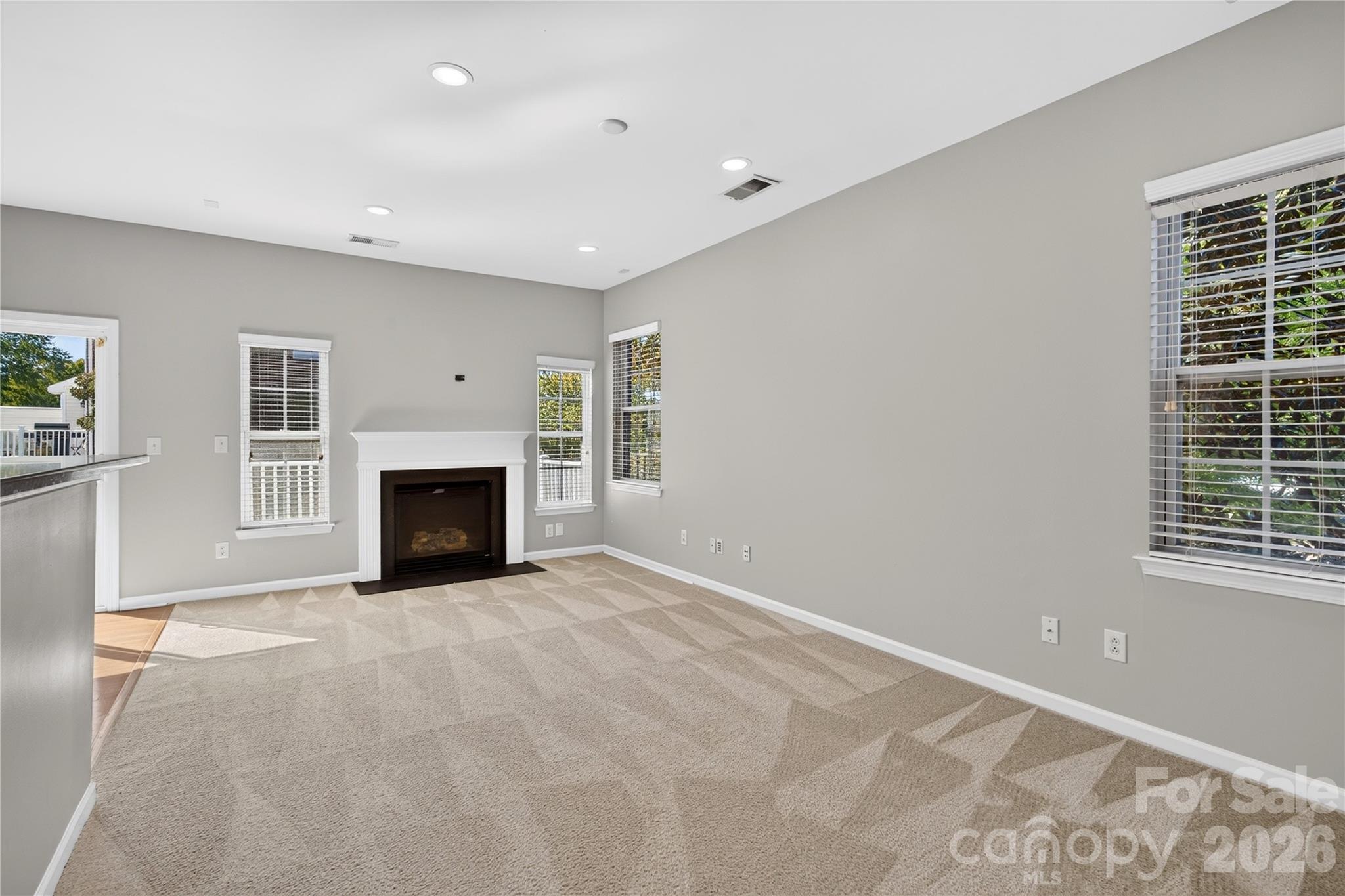 2053 Cambridge Beltway Drive Property Photo 21