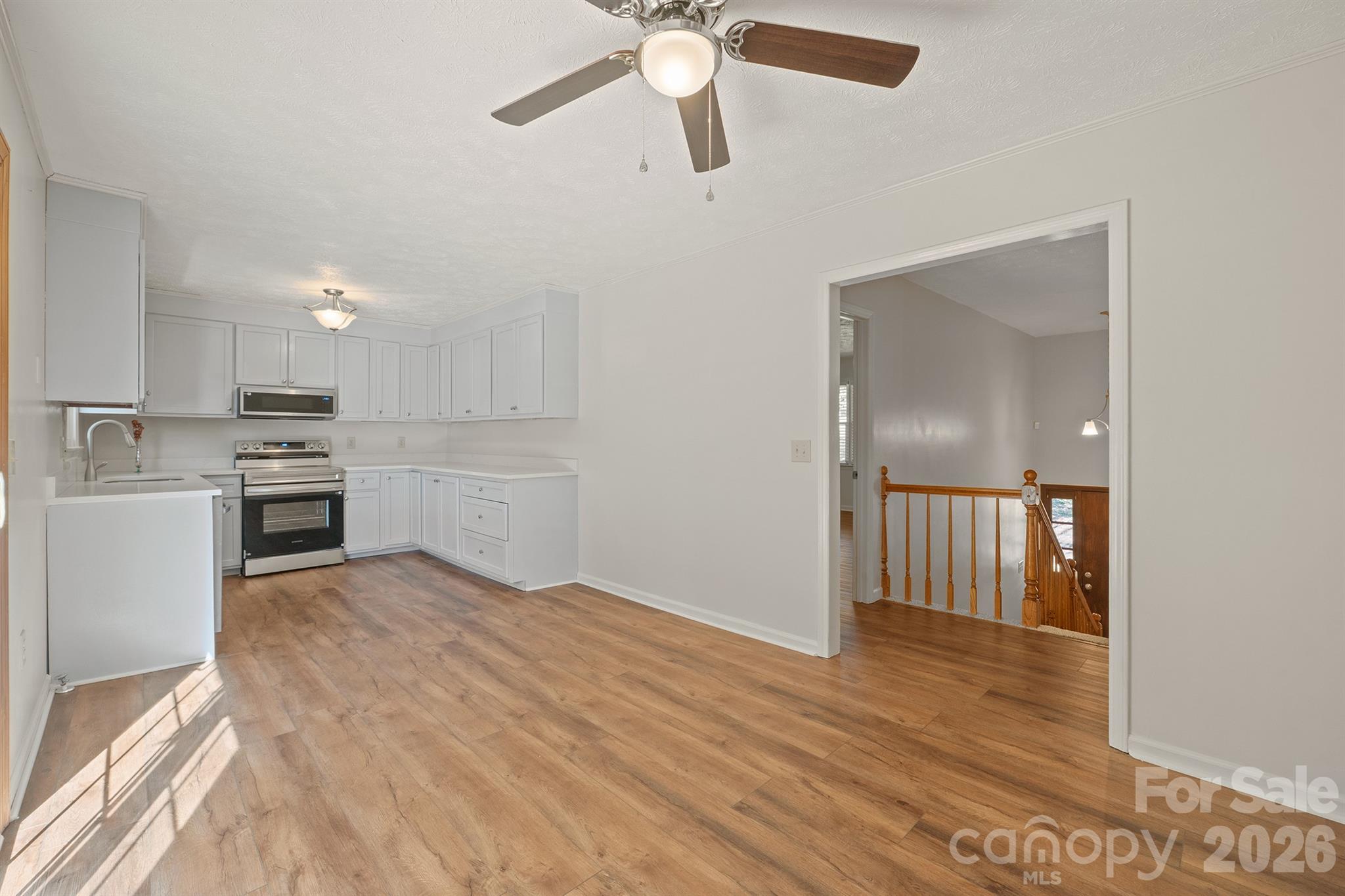 4409 Magnolia Lane Property Photo 9