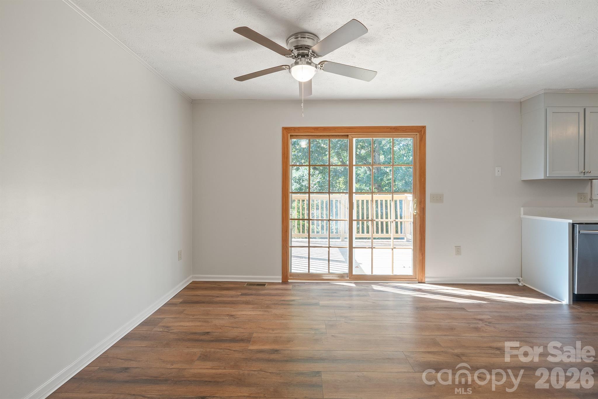 4409 Magnolia Lane Property Photo 10