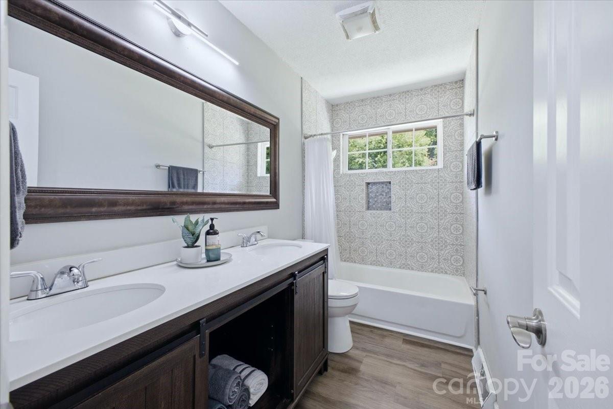 2521 Alleghany Street Property Photo 14