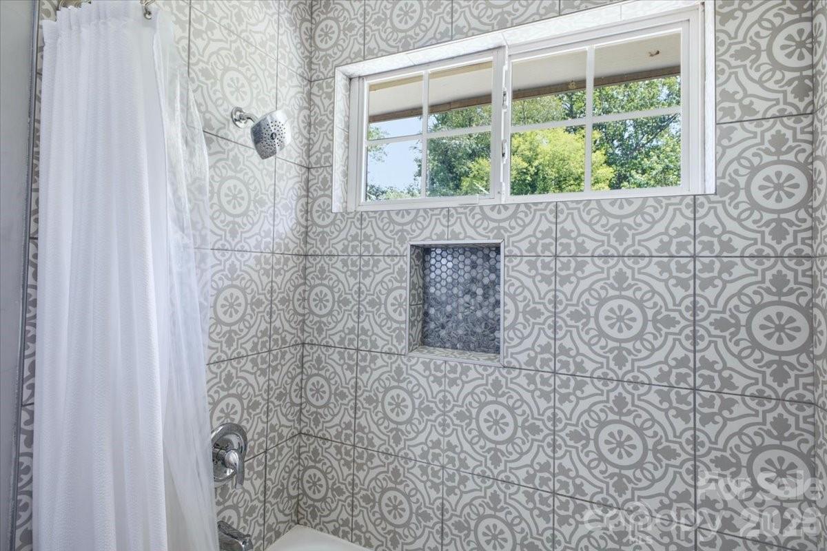 2521 Alleghany Street Property Photo 15