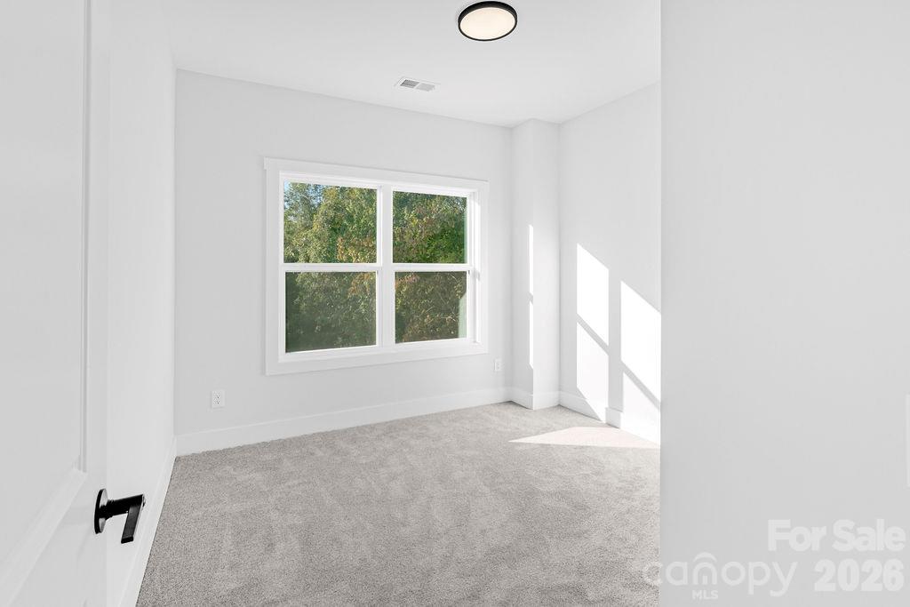 1437 10th Avenue Property Photo 16