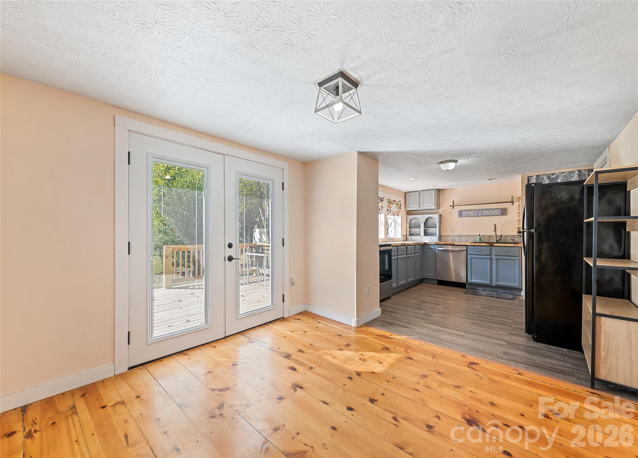 179 Jonathan Creek Road Property Photo 8