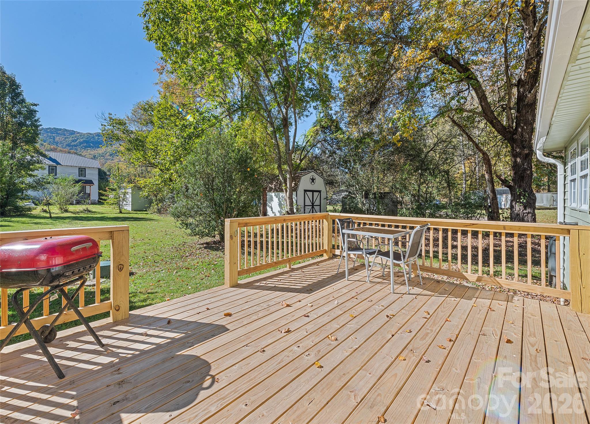 179 Jonathan Creek Road Property Photo 10