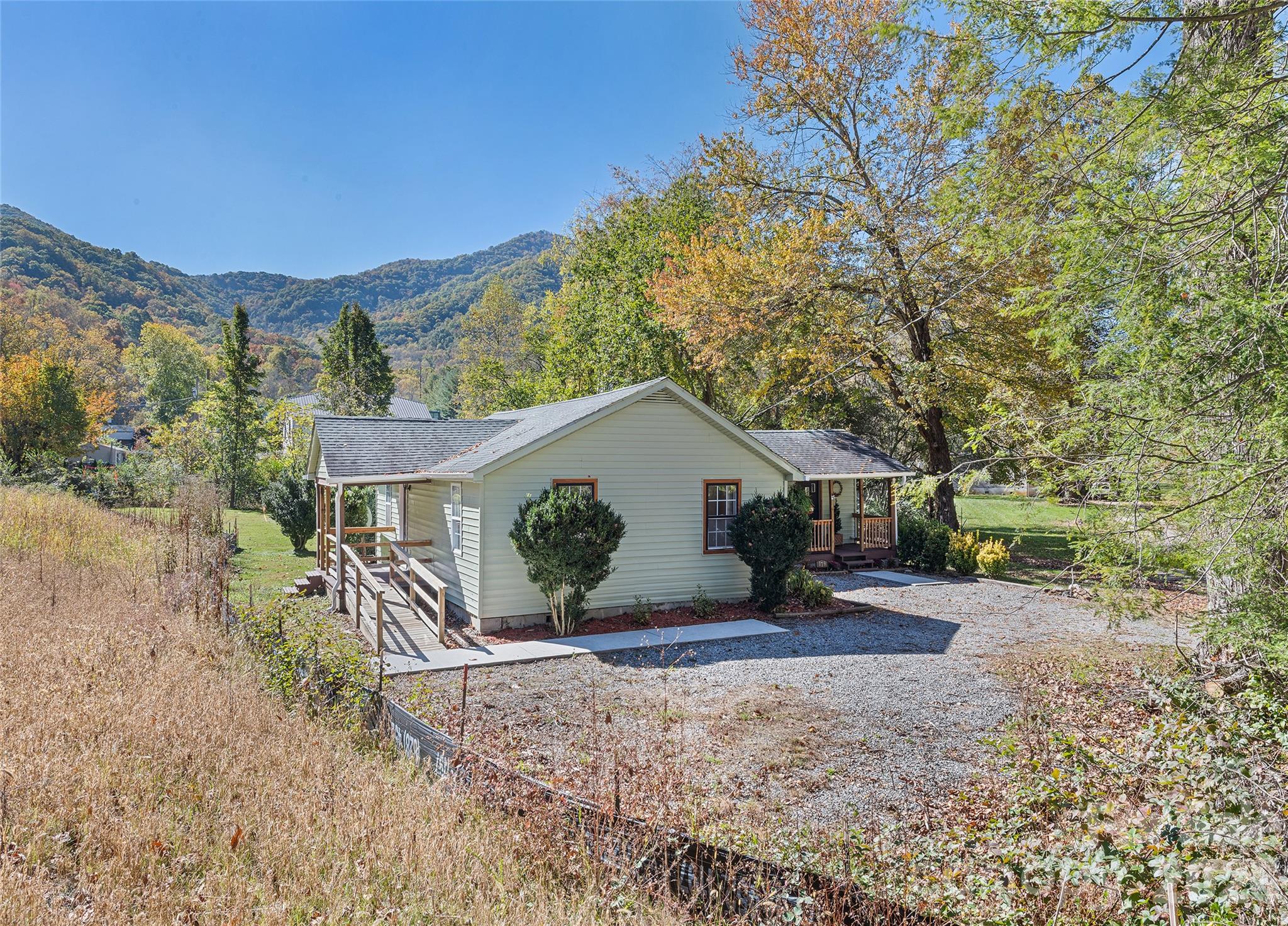 179 Jonathan Creek Road Property Photo 26