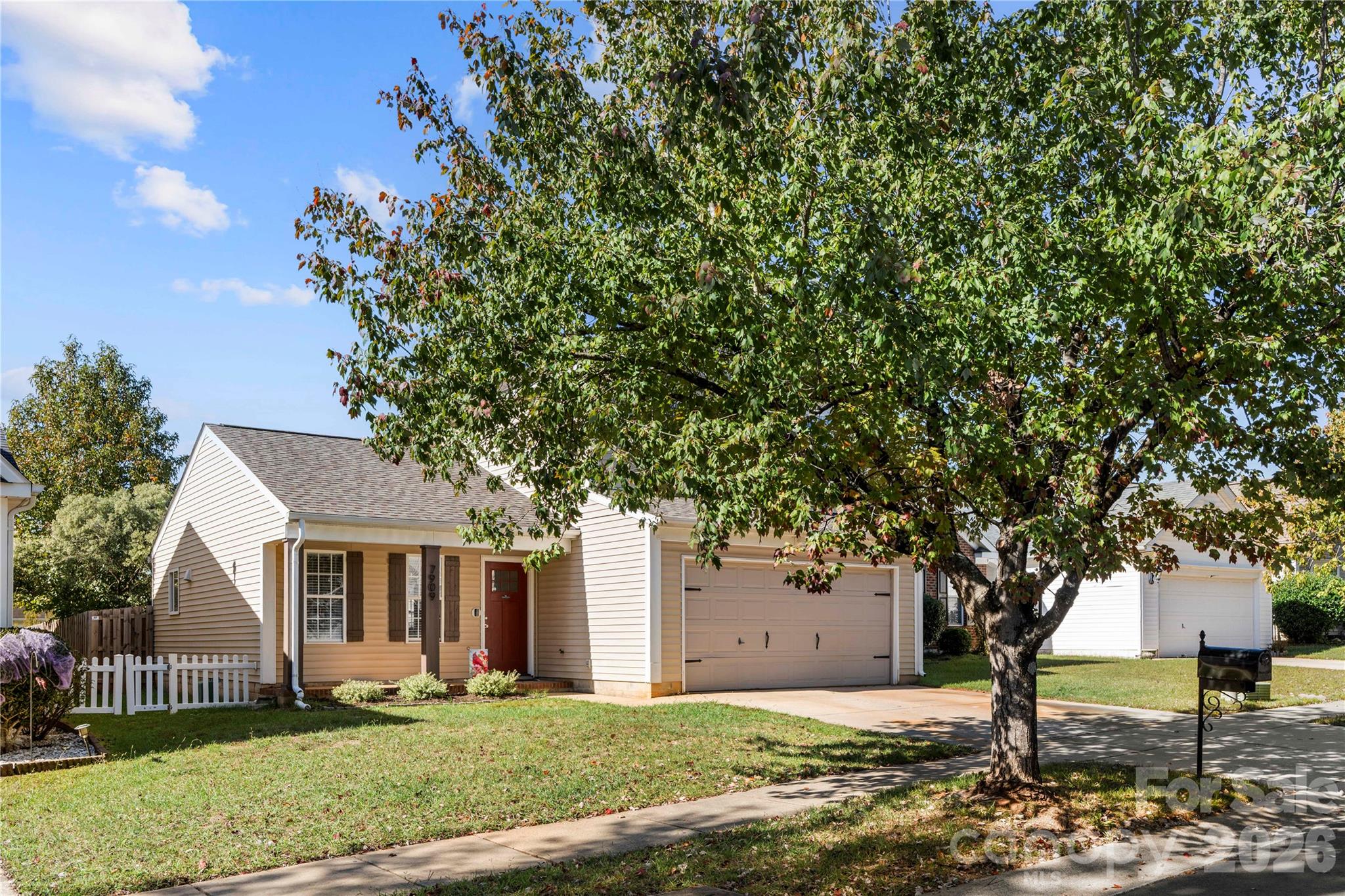 7909 Paper Birch Road Property Photo 2
