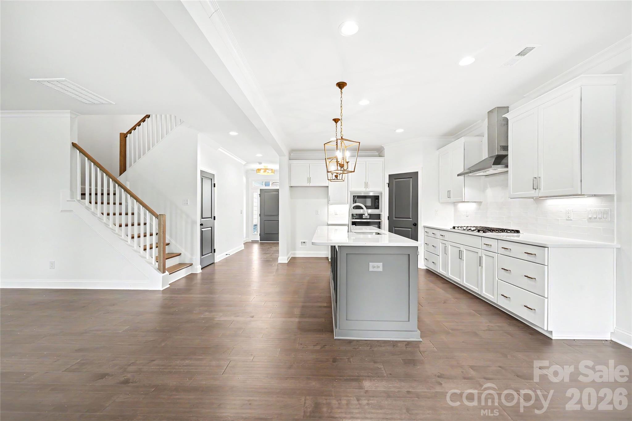 9925 Ardley Park Way Property Photo 12