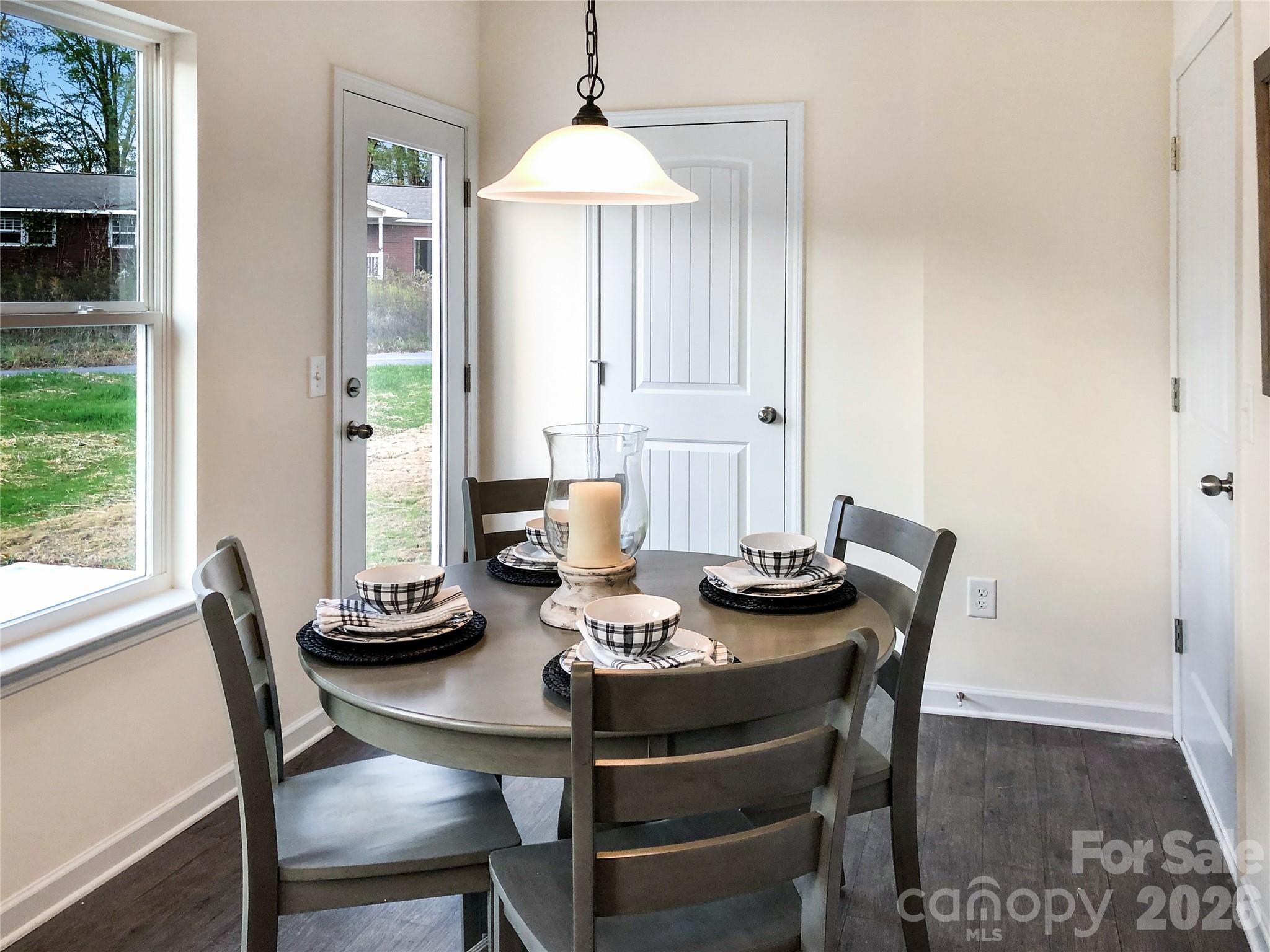 624 Rowe Crossing Drive 37 Property Photo 3