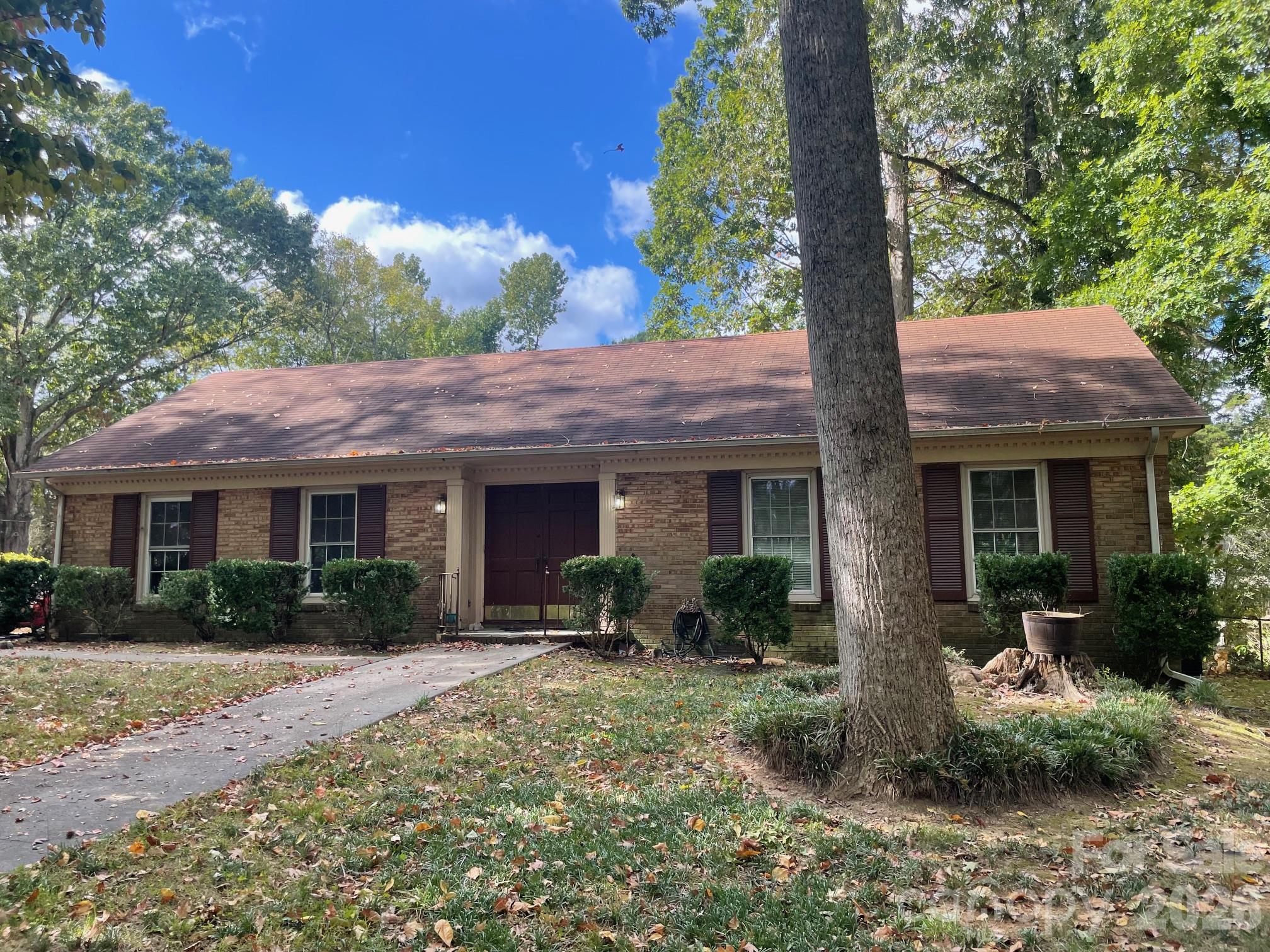 7808 Elwood Drive Property Photo 1