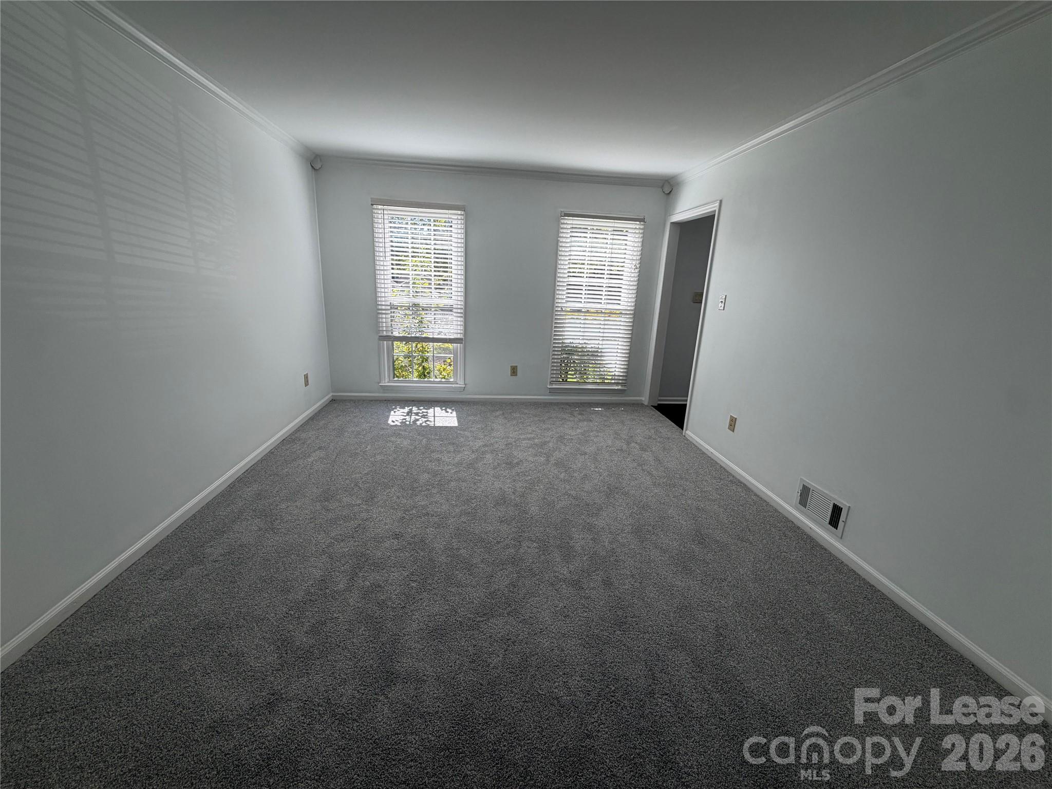 8915 Gamesford Drive Property Photo 6