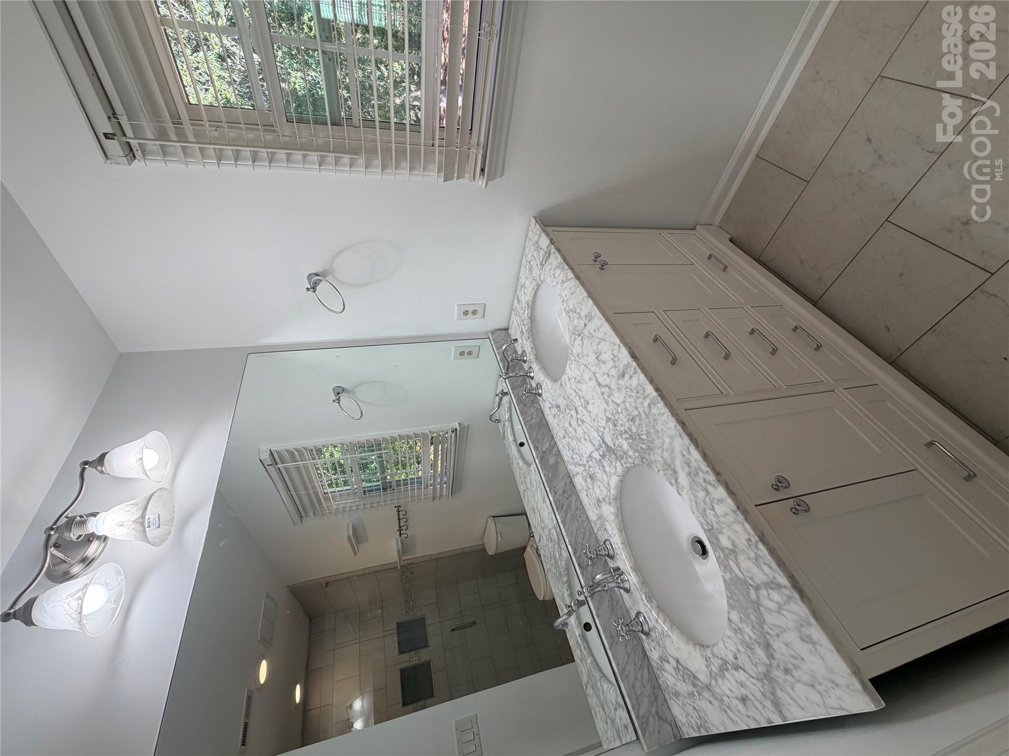 8915 Gamesford Drive Property Photo 12