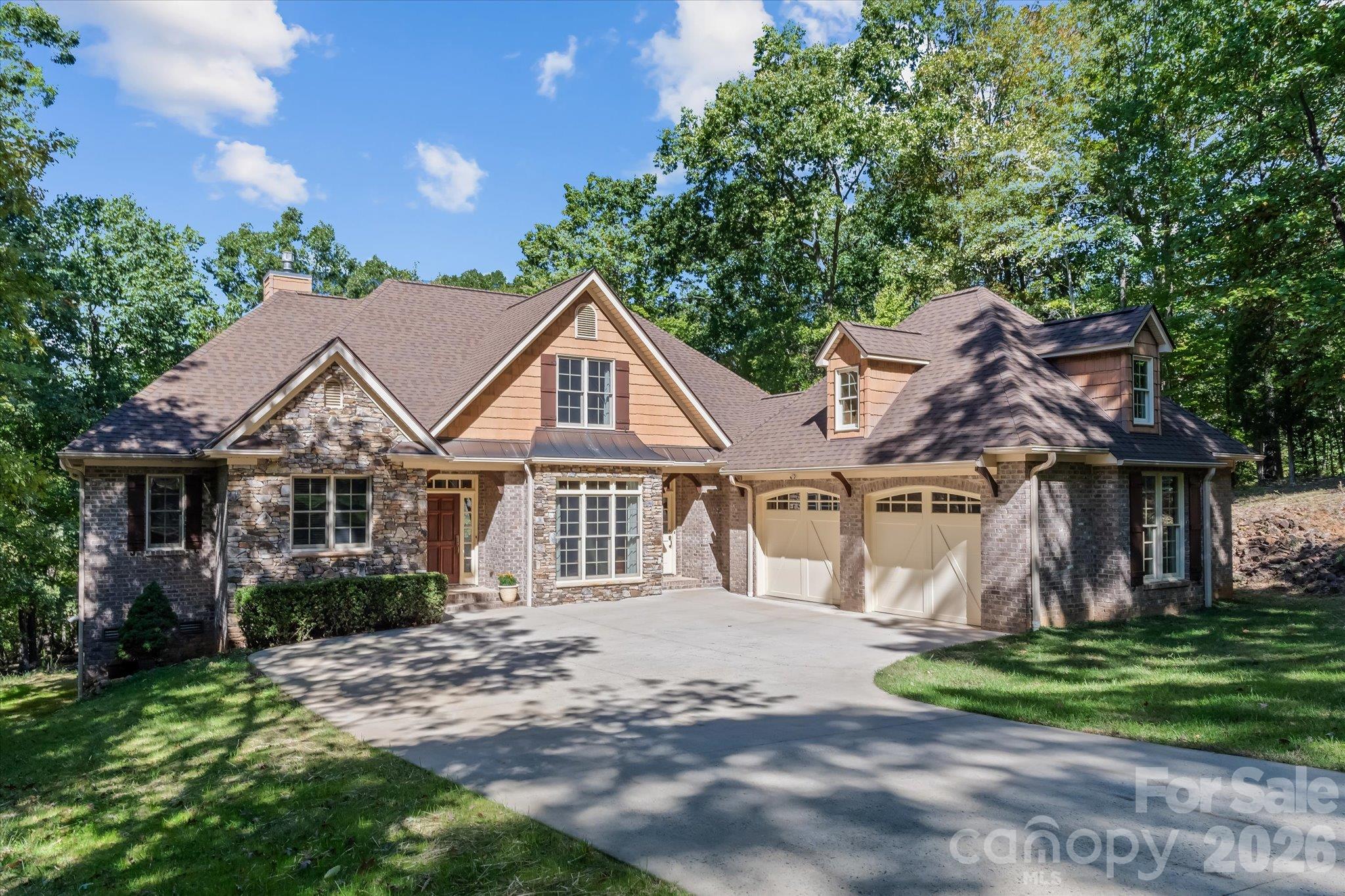 1610 Rocky Cove Lane Property Photo 1
