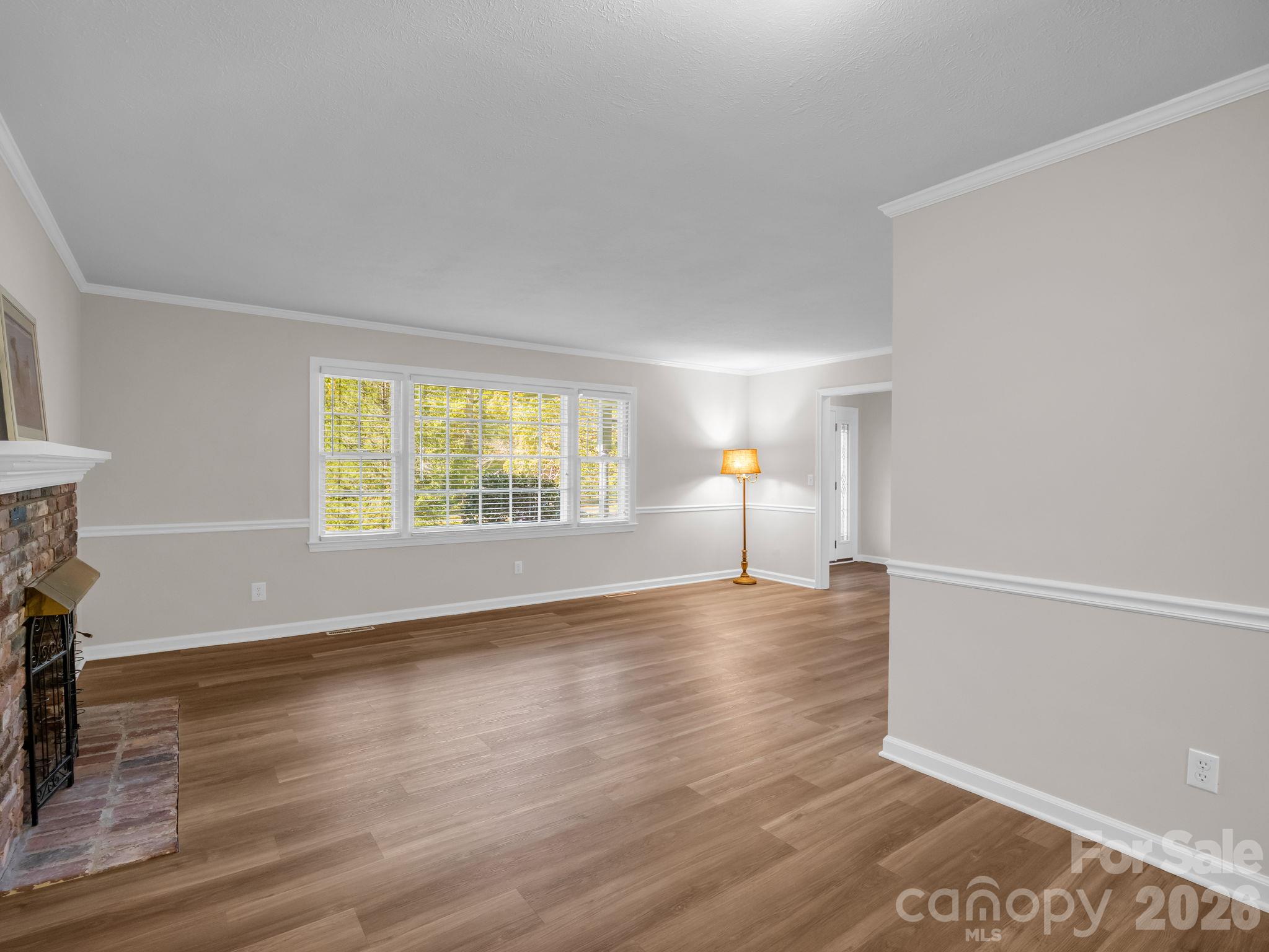 2630 Seminole Drive Property Photo 12