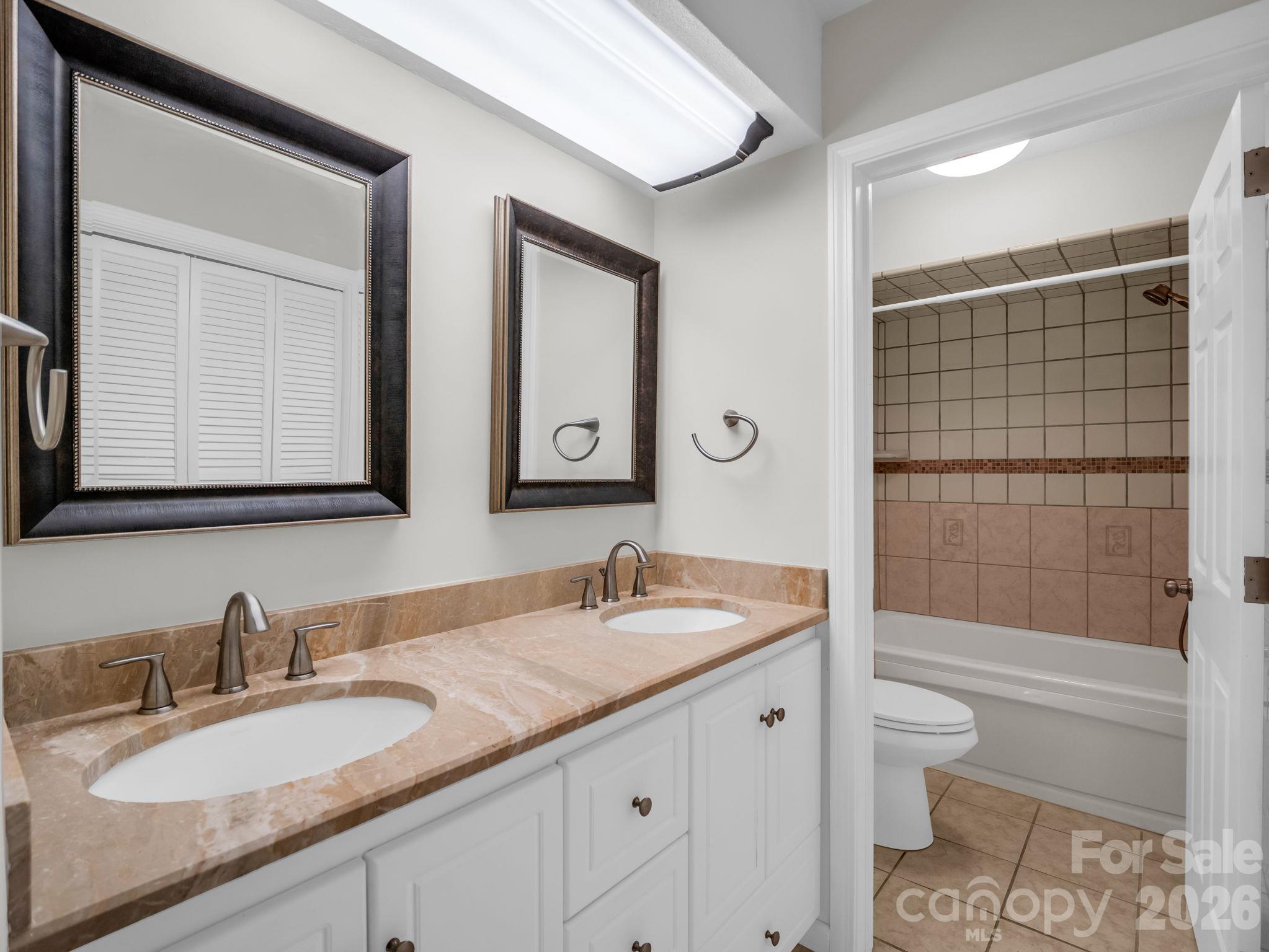 2630 Seminole Drive Property Photo 24