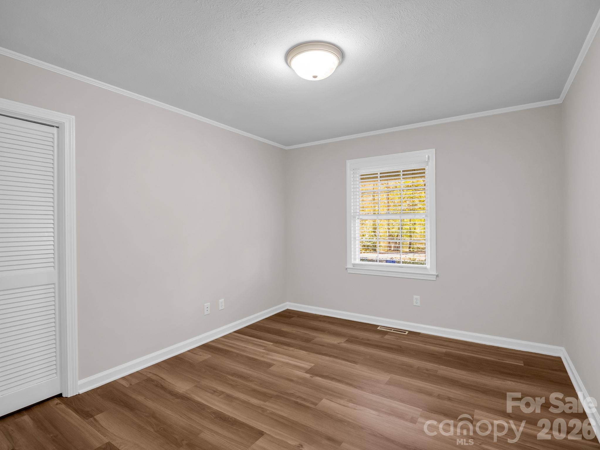 2630 Seminole Drive Property Photo 26