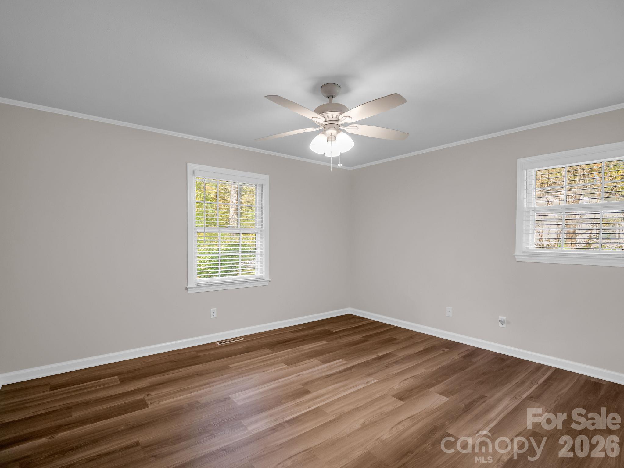 2630 Seminole Drive Property Photo 28