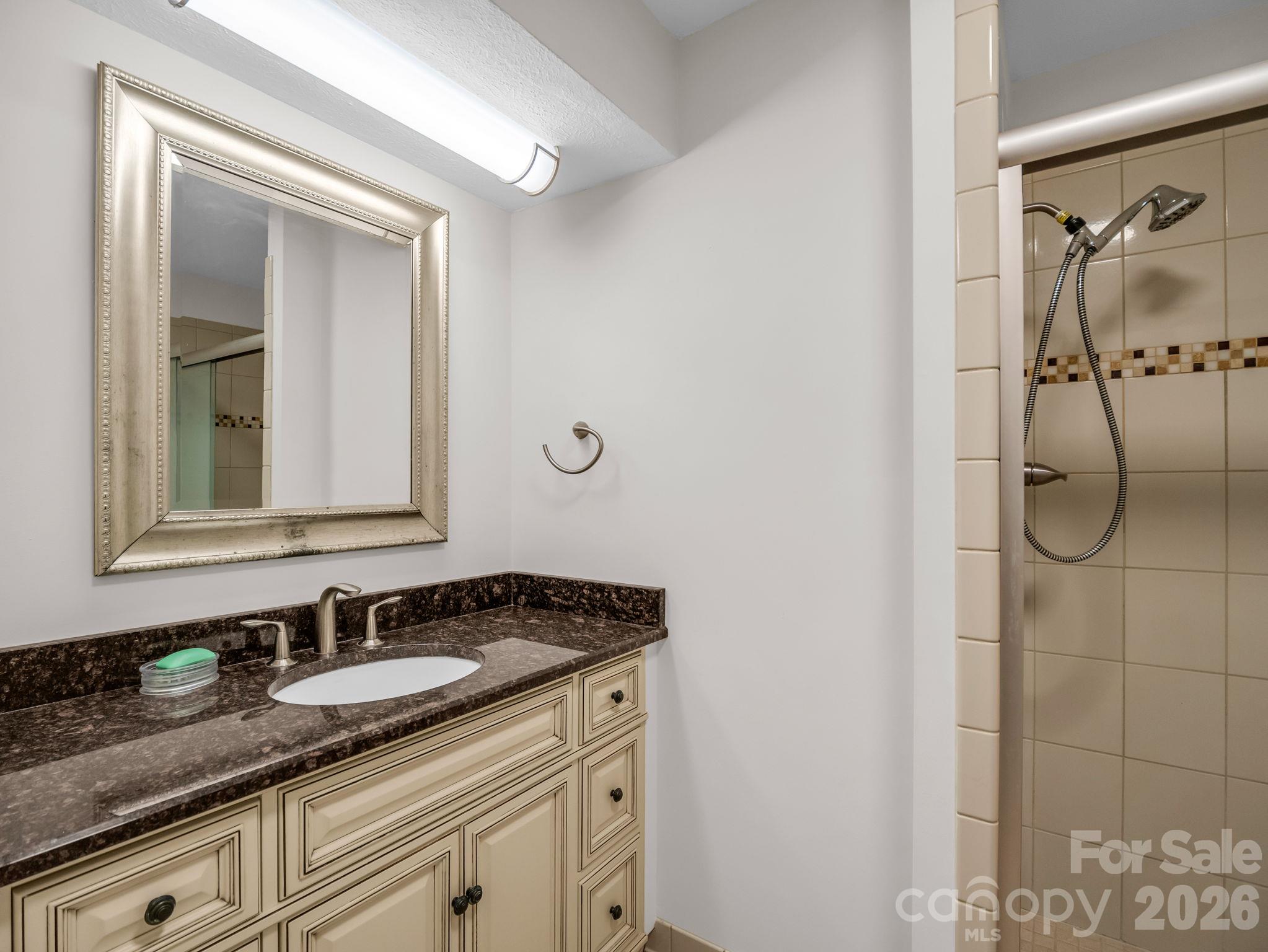 2630 Seminole Drive Property Photo 30