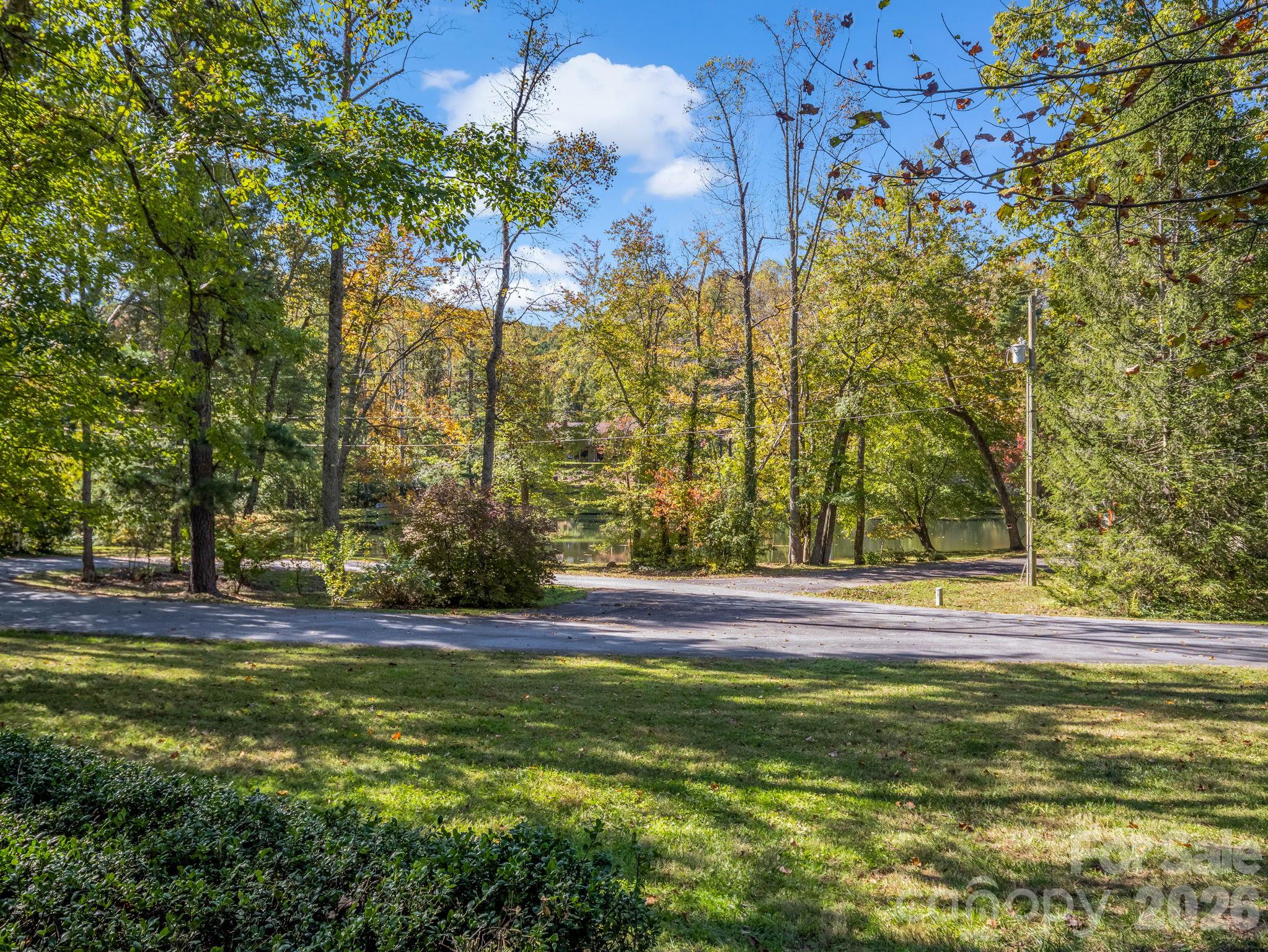 2630 Seminole Drive Property Photo 40