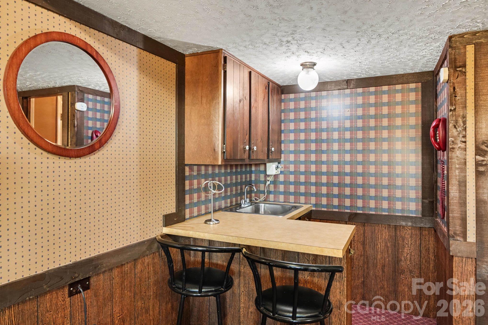 729 Redland Road Property Photo 26