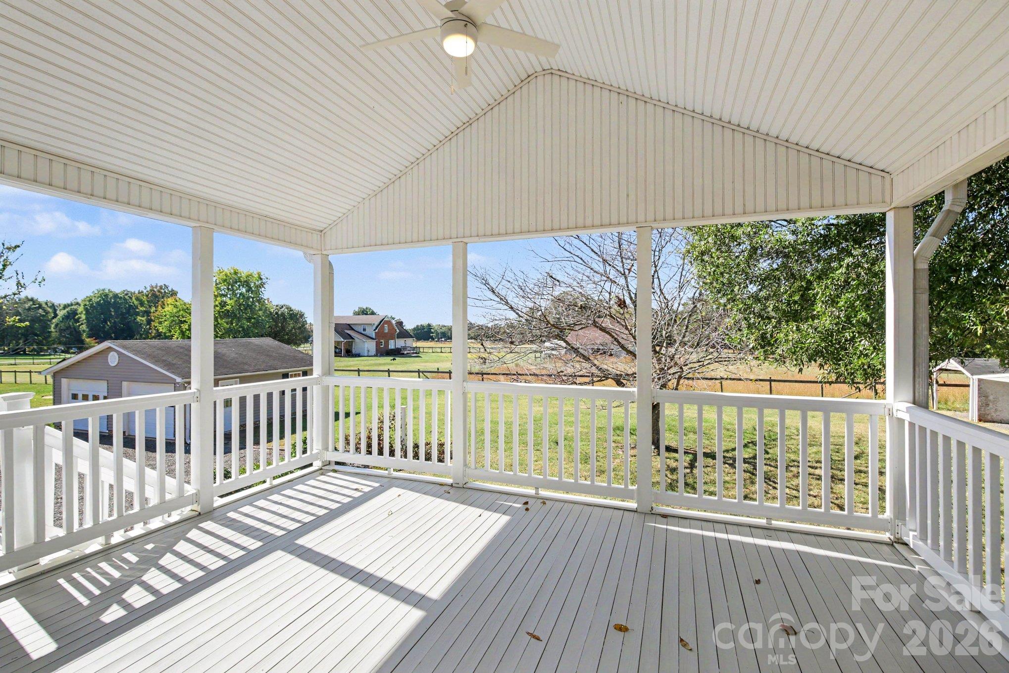 729 Redland Road Property Photo 28