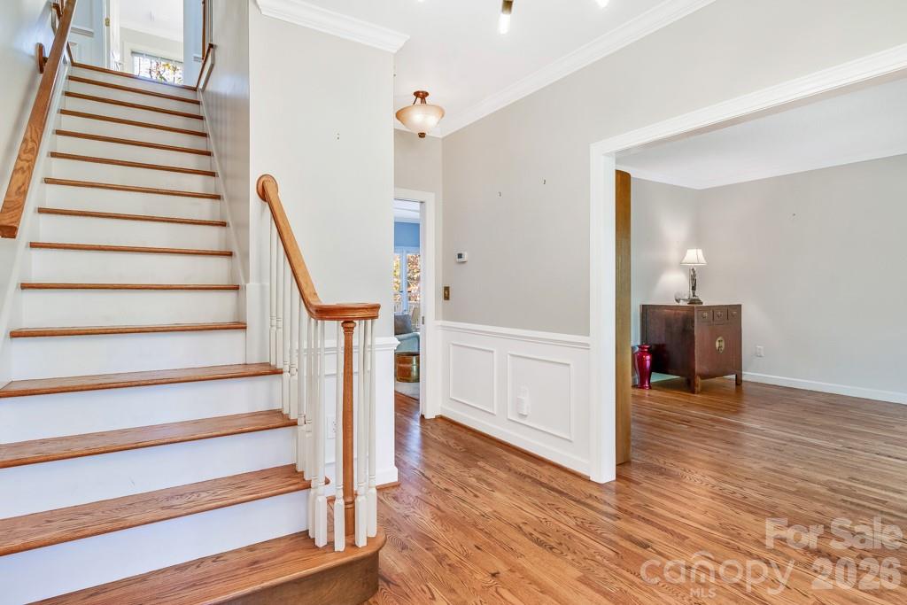 107 Sunningdale Drive Property Photo 4